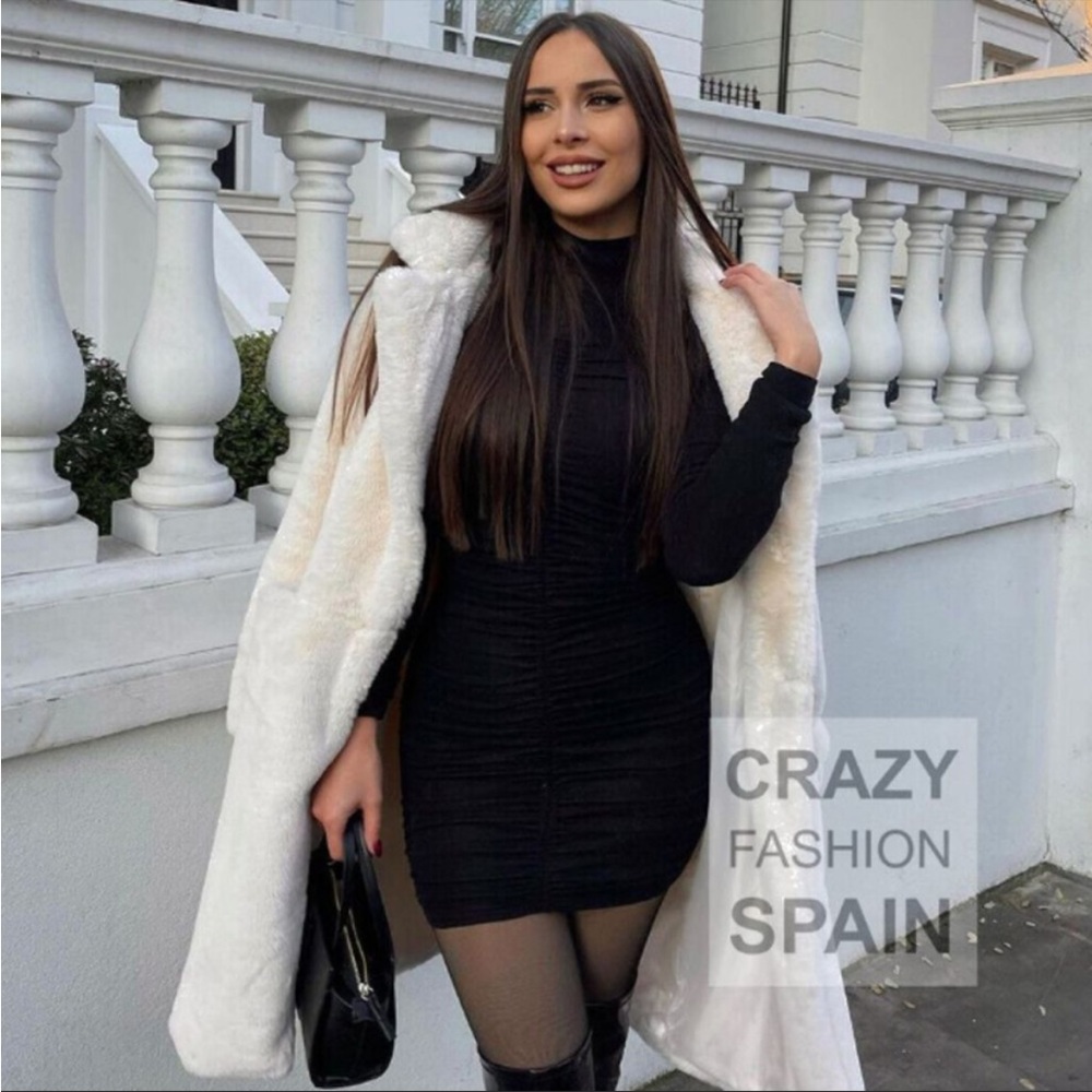 ZARA NWT RUCHED DRESS 🖤